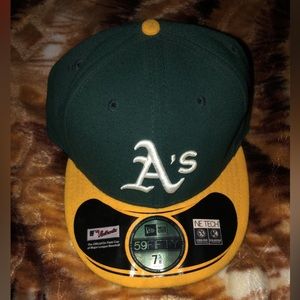 Athletics hat barley worn 7 5/8